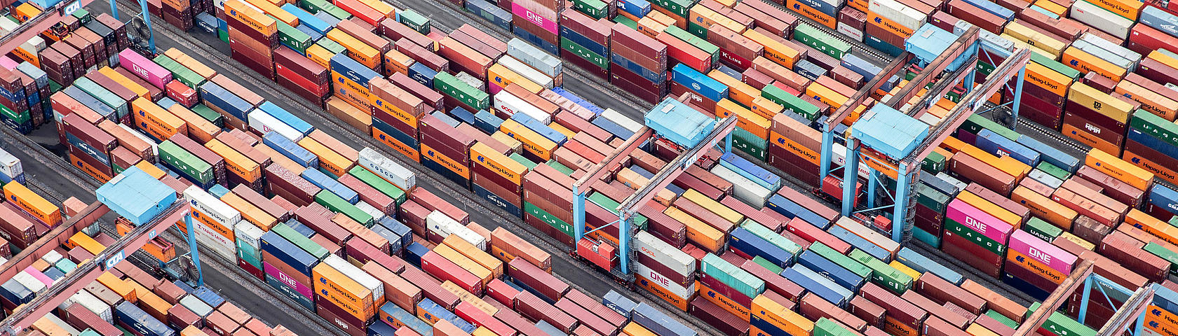 Aerial view of the block storage yard with automated stacking cranes at the HHLA Container Terminal Altenwerder in Hamburg.